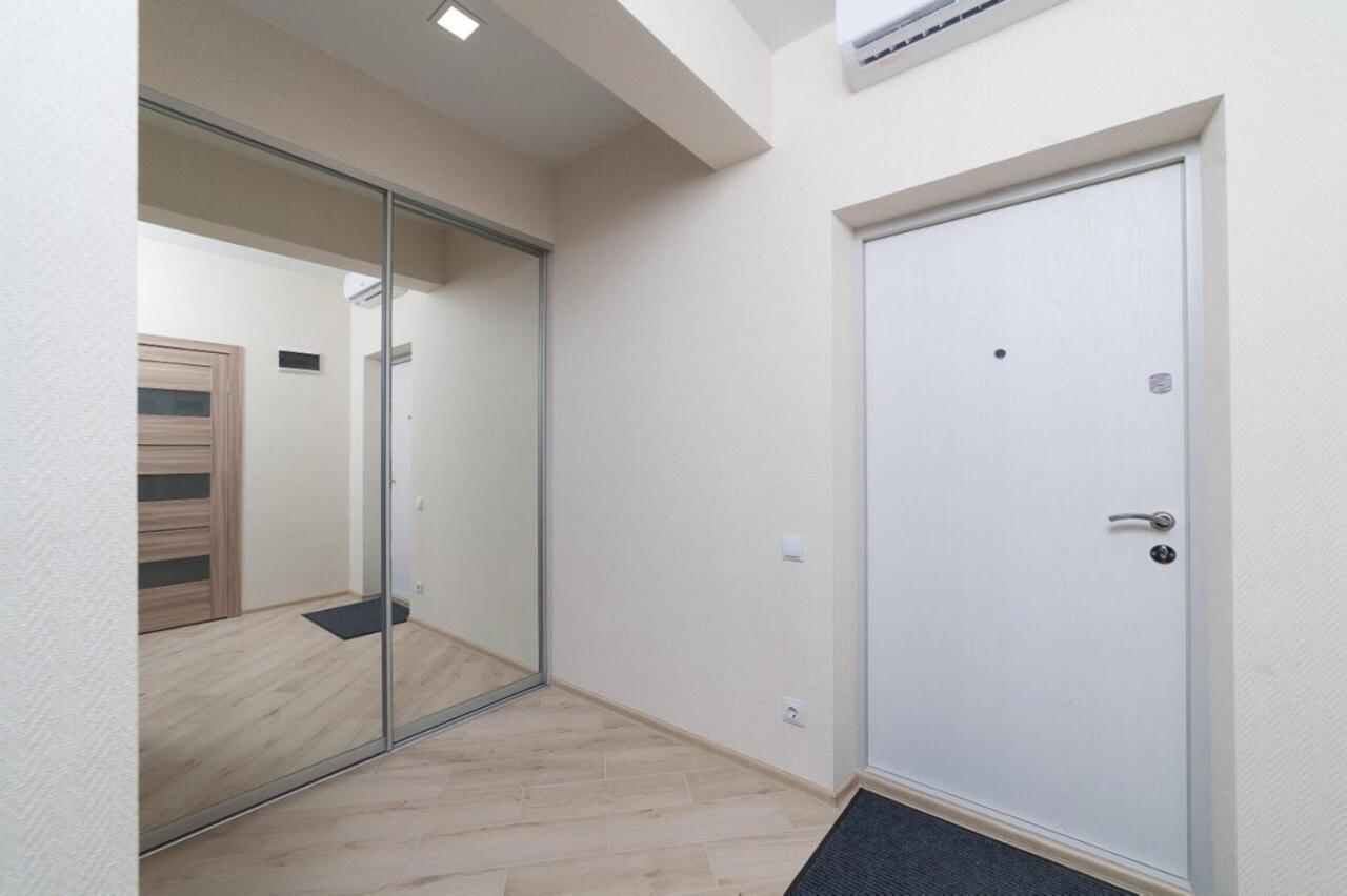 Апартаменты В Новом Доме Odesa Exterior photo
